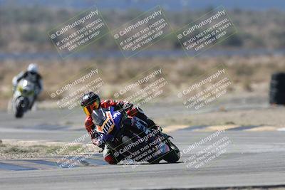 media/Oct-05-2025-CVMA (Sun) [[beeef4f201]]/Race 5-Amateur Supersport Open (Holeshot)/